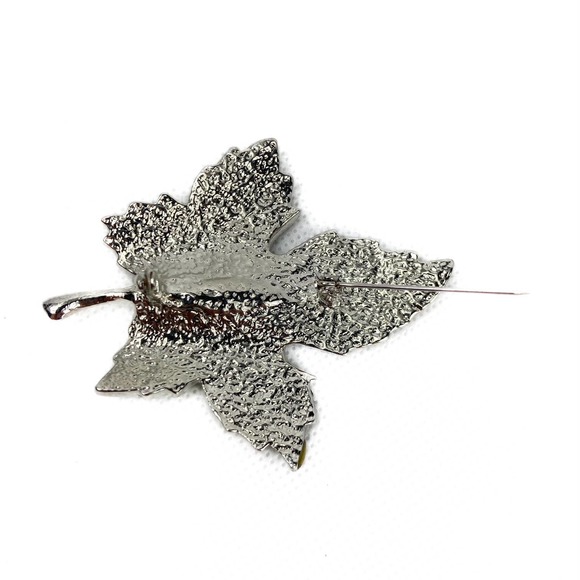 Fall Mapleleaf Fashion Pin with multicolor chips 2 7/8" long, unsigned - Picture 3 of 5